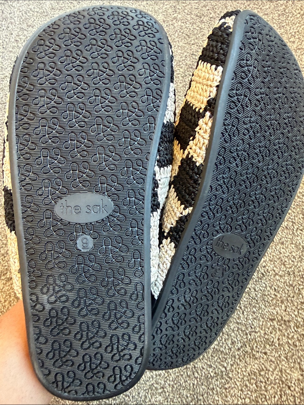 The Sak Bolinas Women's Black & Cream Checkered Crochet Slide Mules - Picture 3 of 3